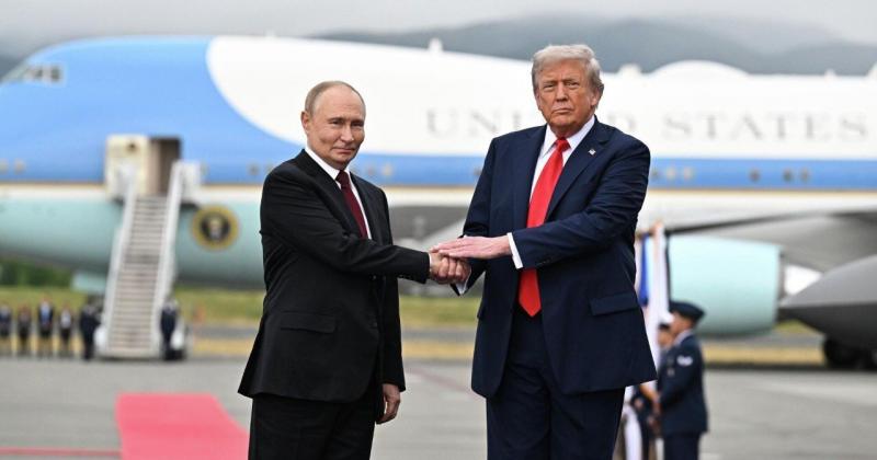 Президент Естонії Каріс прокоментував зустріч між Трампом і Путіним, зазначивши: 