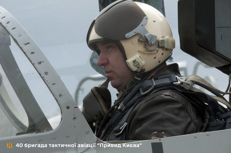 У нічний час трагічно загинув український льотчик, який керував МіГ-29. У 2000 році він завершив навчання у харківському університеті.