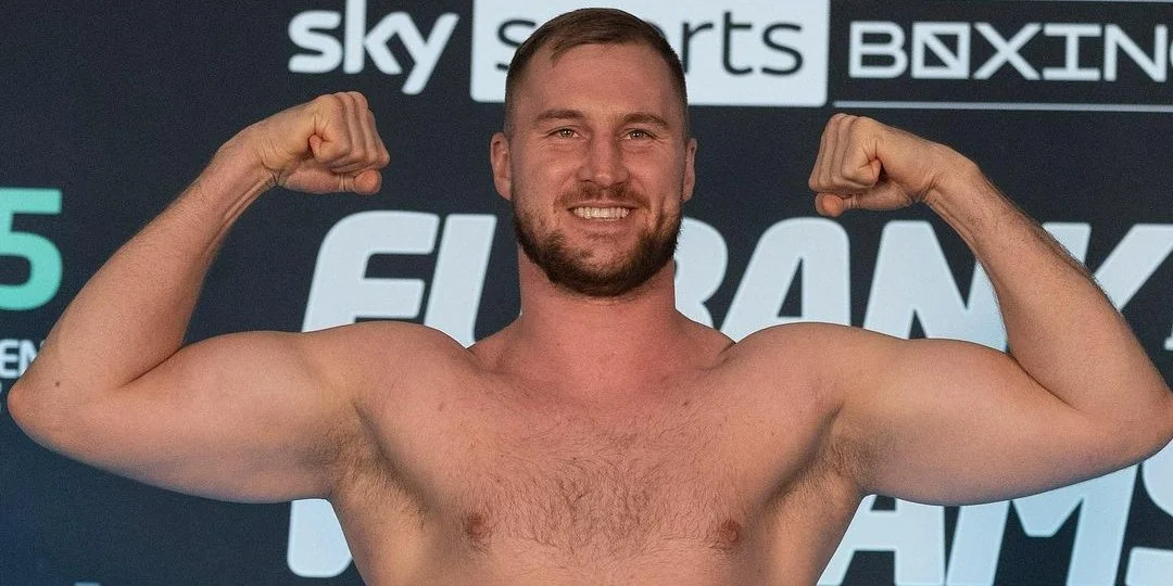 Ф'юрі та Джошуа завдали удару, внаслідок чого американець був нокаутований у другому раунді — дивіться відео!