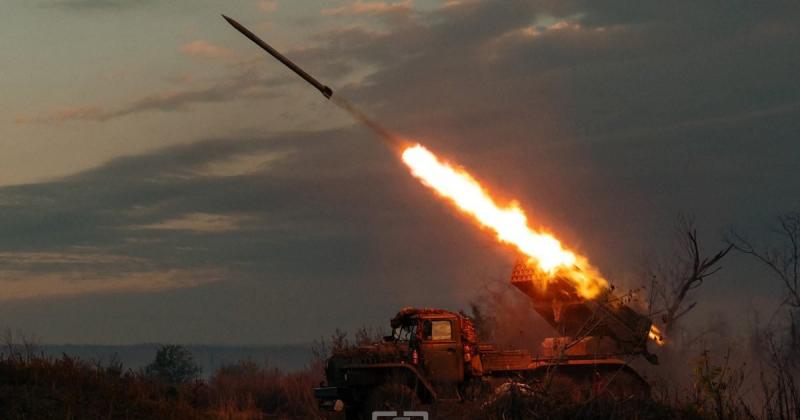 Згідно з інформацією Генерального штабу, було зареєстровано 107 бойових конфліктів, з яких 36 сталися на Покровському напрямку.