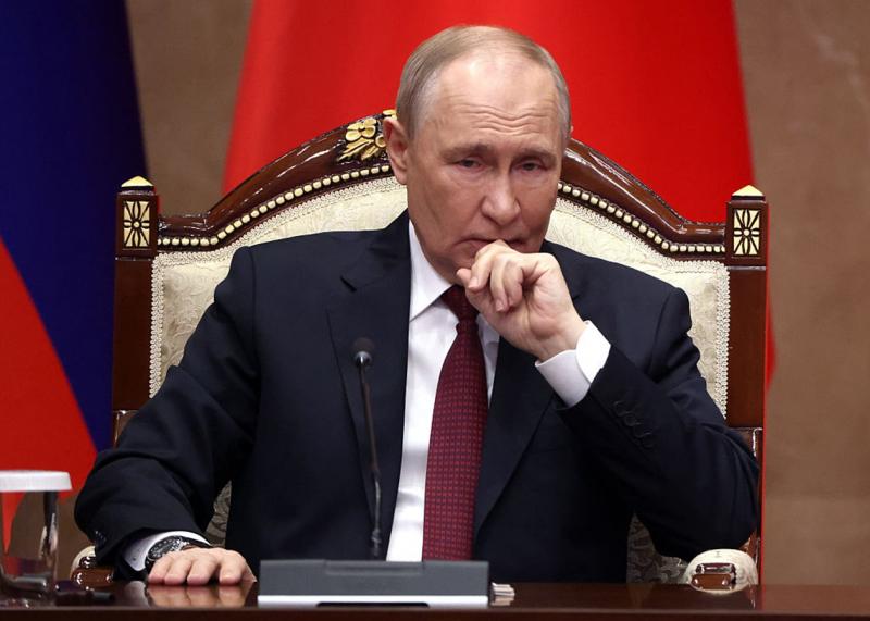 Путін зізнався, що не має можливості примусити росіян до народження дітей.