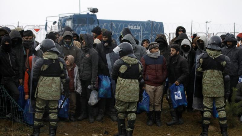 Польща виступає з ініціативою впровадження нових санкцій Європейського Союзу з метою подолання кризи, пов'язаної з мігрантами на своєму кордоні з Білоруссю.