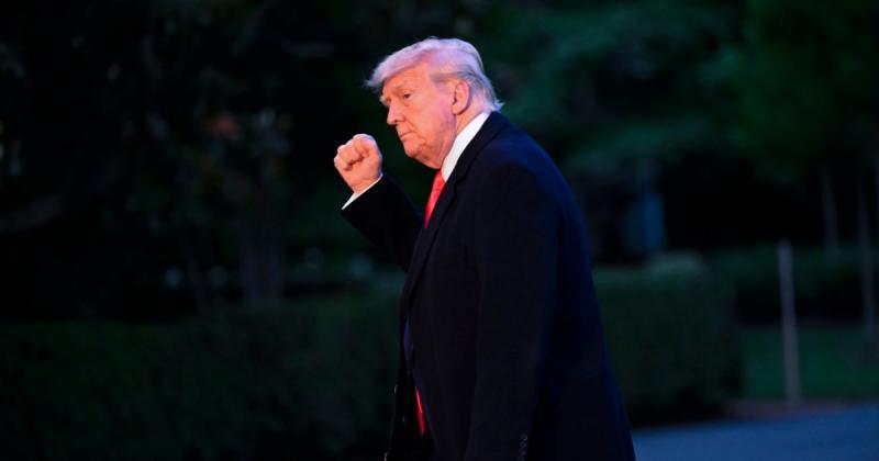 WSJ: Трамп вивчає можливість введення нових санкцій проти Російської Федерації.