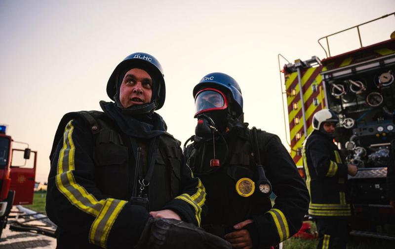 Російські війська атакували Чернігів за допомогою дронів: ДСНС продемонструвала результати удару по місту.
