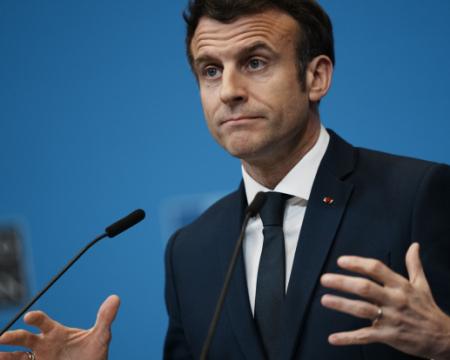 Макрон різко відреагував на спроби Трампа привласнити Гренландію.