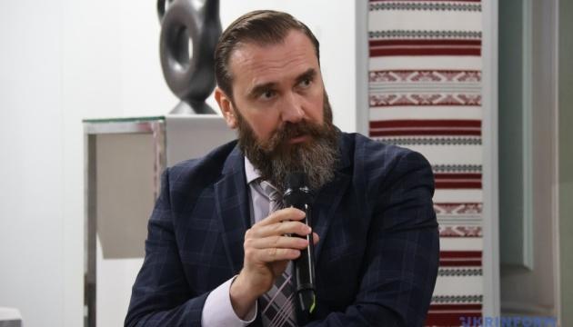 Міністерство освіти і науки пропонує ініціювати патронат військових бригад над вищими навчальними закладами.