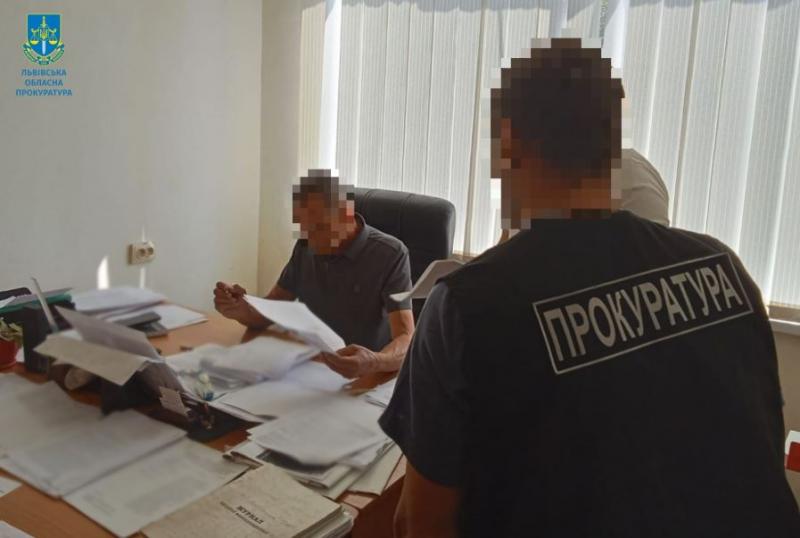 У Дрогобичі працівник комунальної служби забруднив територію, завдавши збитків на суму 19 мільйонів гривень через відходи.