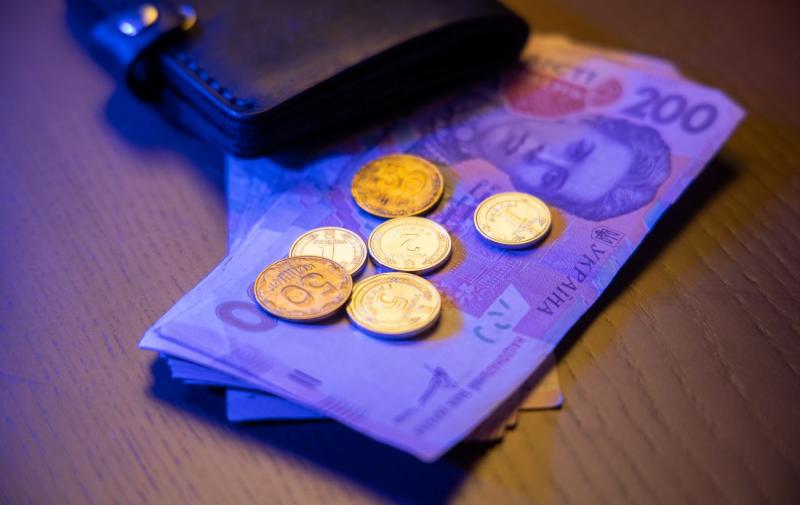 Пенсійні виплати в Україні збільшилися на 650 гривень: які суми отримують у жовтні 2025 року?