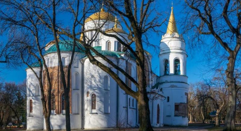 11 листопада: сьогодні відзначається церковне свято, а також день, коли варто звільнитися від певних речей.