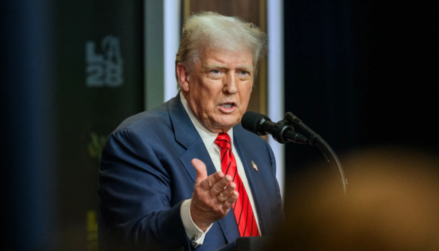 Трамп оголосив про намір подати позов проти BBC через змінену версію його виступу.