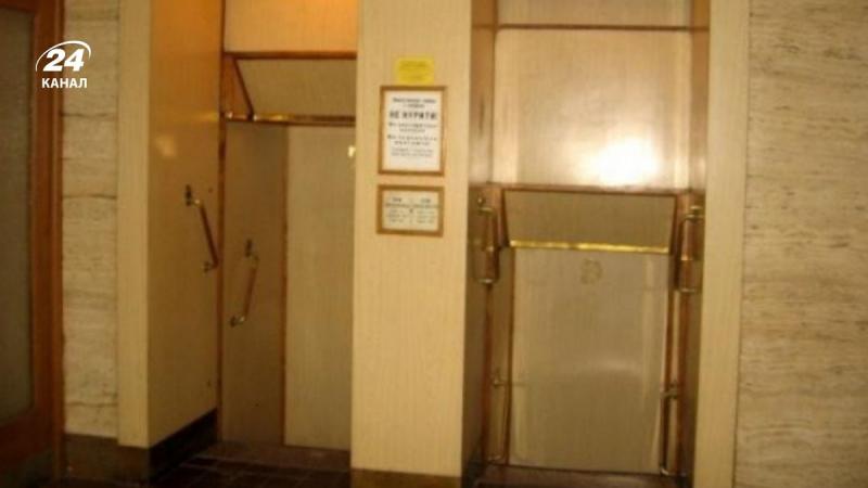 Ліфт-патерностер в Ужгороді: історія існування та відеоматеріали.